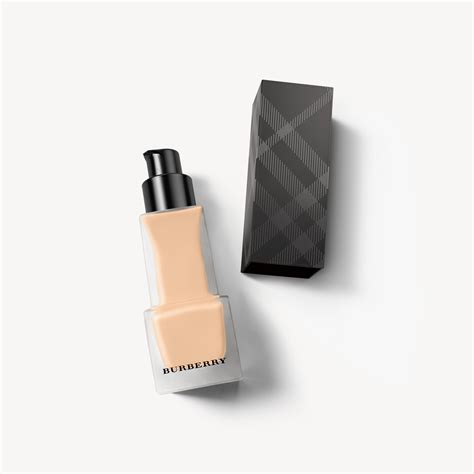 burberry matte glow fluid foundation 30ml|burberry glow foundation.